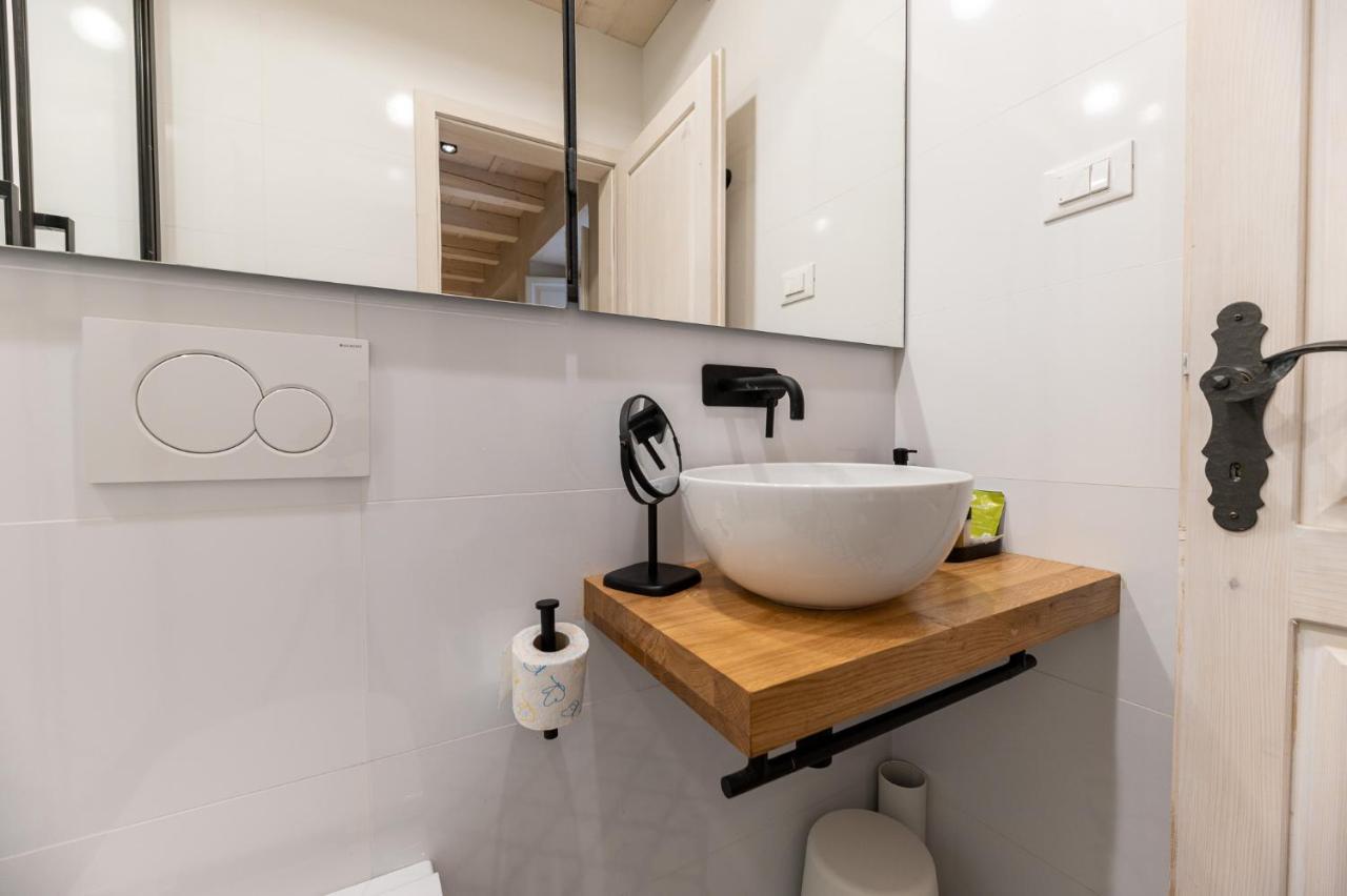 Superior 1 Bedroom Apartment Gabriela Next To Buza Beach Dubrovnik Exterior foto