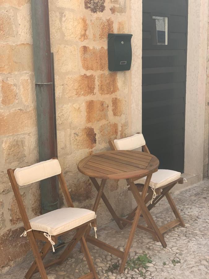 Superior 1 Bedroom Apartment Gabriela Next To Buza Beach Dubrovnik Exterior foto